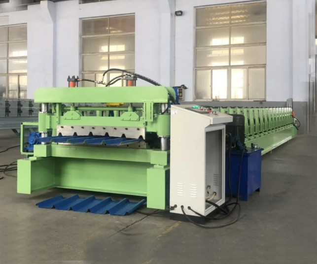 แอฟริกา ดีไซน์ที่นิยม โครงการกระบวน Trapezoidal Steel โลหะเหล็ก หลังคาแผ่น Roll การสร้างเครื่อง