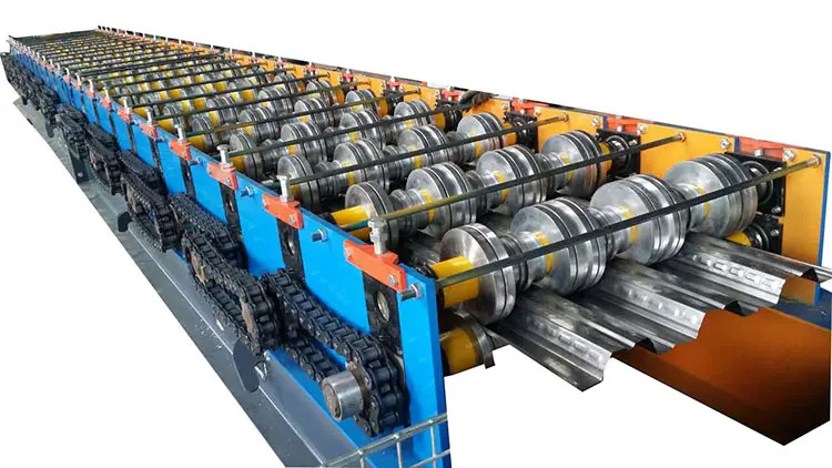 เครื่องขึ้นรูปม้วนพื้นเหล็กกำลังมอเตอร์ 22KW 10-12m / นาที