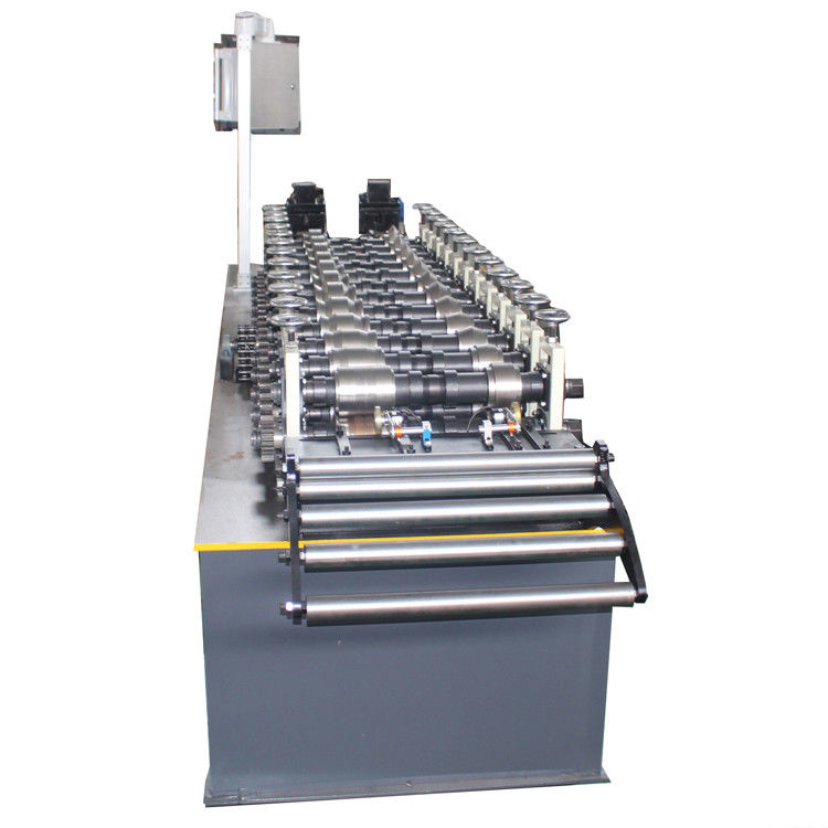 การปรับความยาวการตัด Stud และ Track Roll Forming Machine สําหรับวัสดุต่าง ๆ