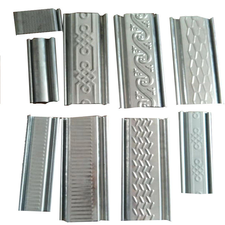 เครื่องปรับรูปร่างหุ้มประตูโลหะ ด้วยความเร็วในการปรับรูปร่าง 10-15m/min และ 45 รอลเลอร์เหล็ก