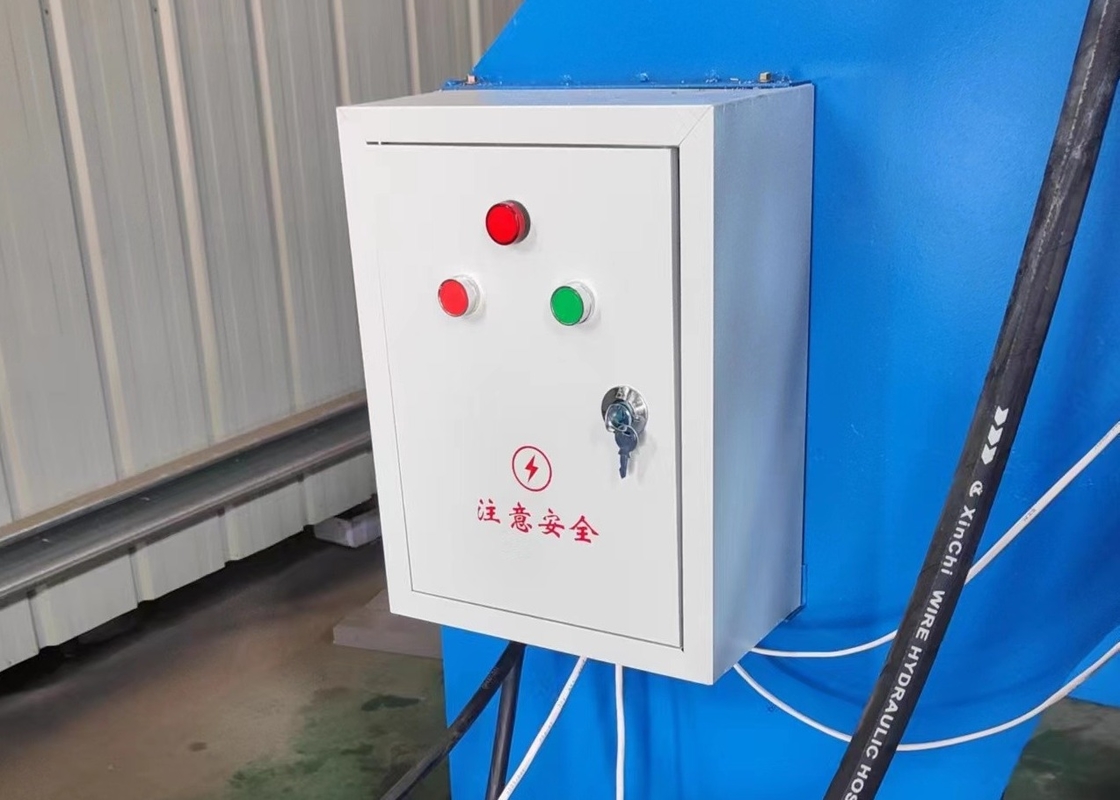 โวลเตชั่น 380V / 50HZ เครื่องบิดไฮดรอลิกกับปุ่มและสวิทช์เท้า