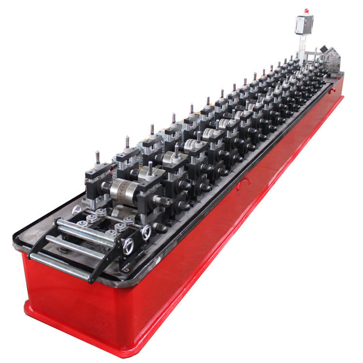 11-12 โรลเลอร์สตูดและ Track Roll Forming Machine Chain Transmission สําหรับการผลิต