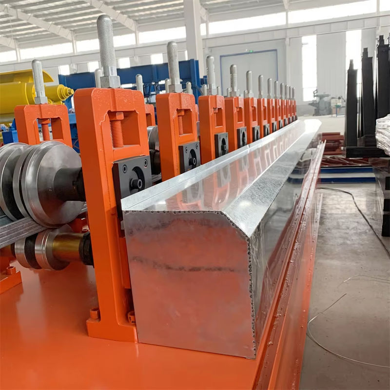 ระบบควบคุม PLC ชิ้นส่วนการแปรรูปเหล็ก กระปุก U Beam Steel U Channel Structural Steel C Z U Channel Profile Purlin Roll Forming Machine ชิ้นส่วนการแปรรูปเหล็กกระปุก U Beam Steel U Channel Structural Steel