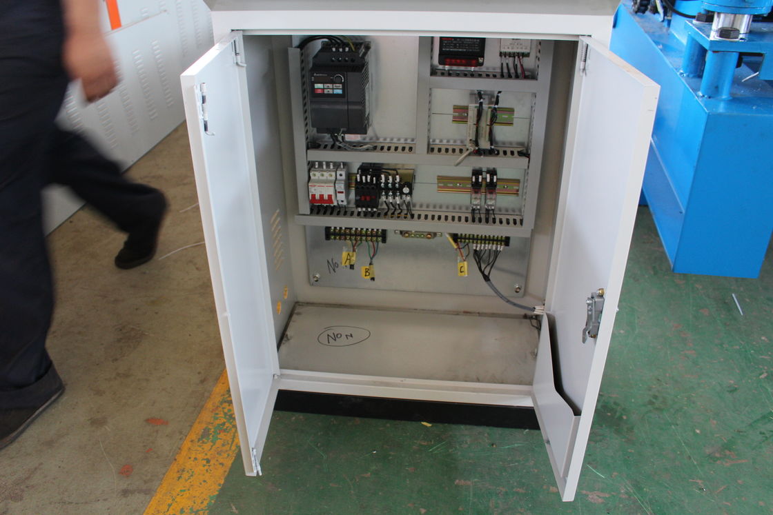 IBR และลูกฟูก 0.9 มม. แผงหลังคาม้วนขึ้นรูปเครื่อง