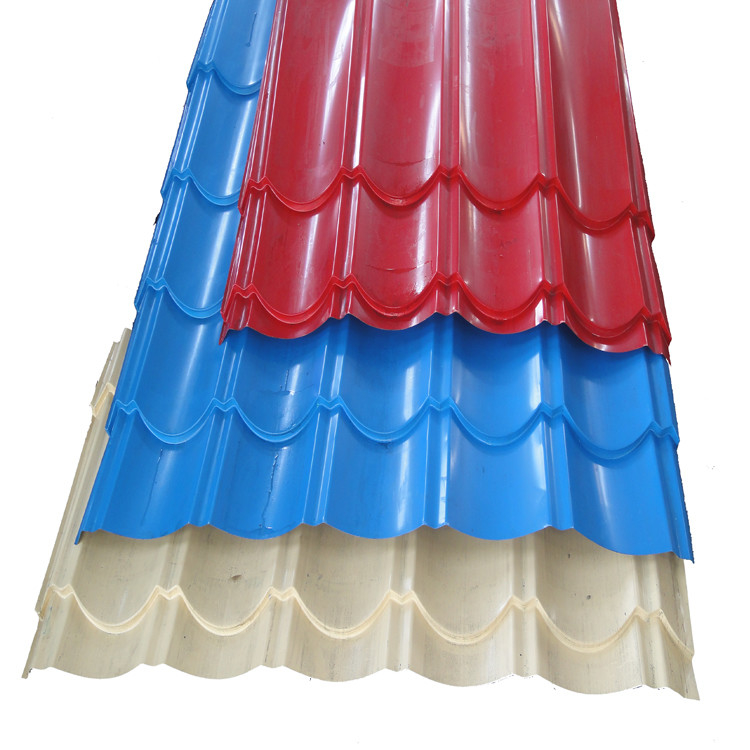 กระเบื้องหลังคาอัตโนมัติ PPGI เครื่องขึ้นรูปม้วนเหล็กสี 0.3-0.8mm