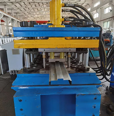 Plc 0.3mm Steel Door Roll Forming Machine ความกว้างของ Rabbet ตัวแปร
