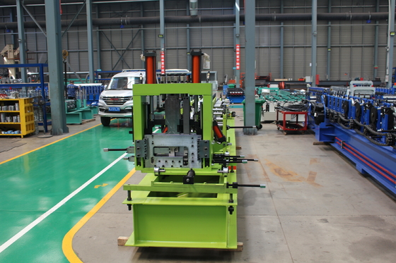 380v 50hz 3 Phase Purlin Roll Forming Machine สําหรับเหล็กกระปุก