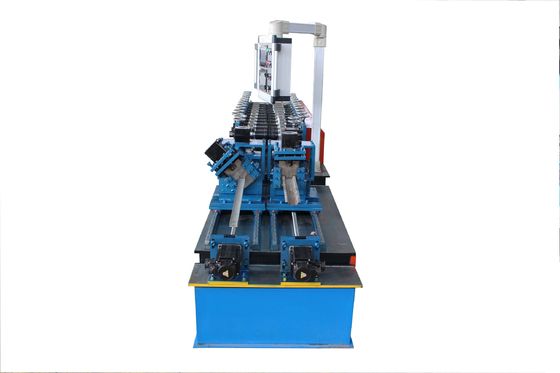 0.3mm Two Line In One U และ Omega Roll Forming Machine