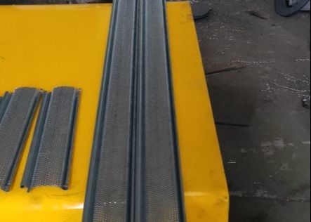 Punching Hollow Slat PPGL ชัตเตอร์เครื่องขึ้นรูปม้วนสำหรับ 0.8mm