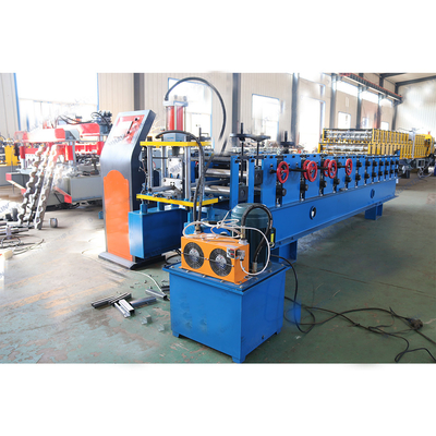 ความแข็งแรงสูง 380v 1220mm Cz Purlin Roll Forming Machine Automatic